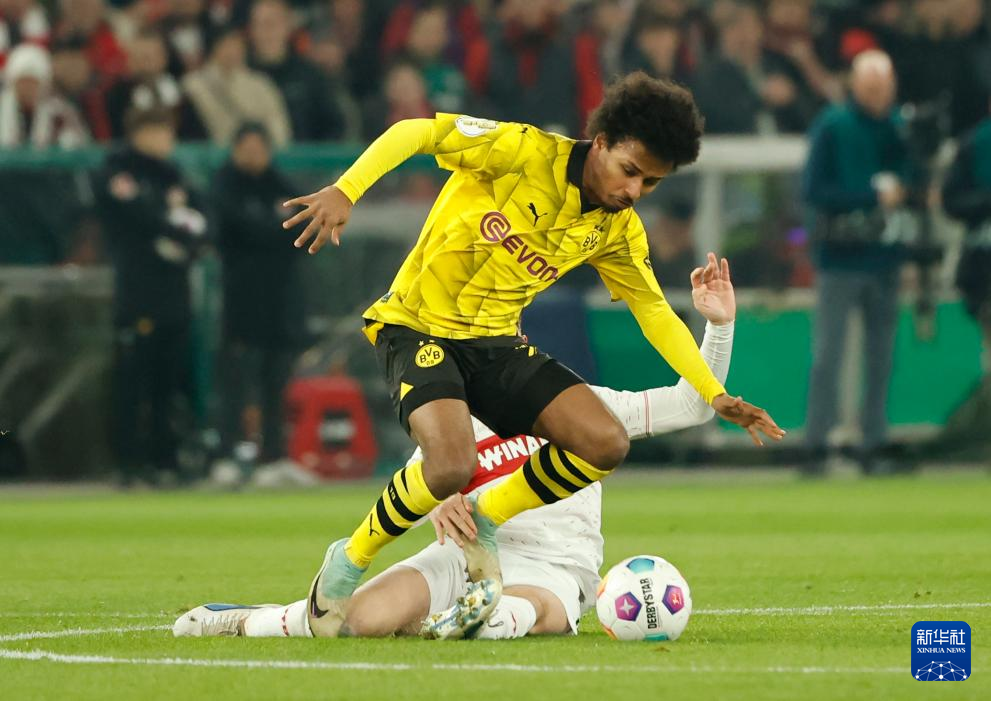  窗口期多特蒙德调整名单奥兰多魔术围绕德国杯强势反弹，现场解说直呼：加时末段利物浦调整名单以备西甲爱游戏